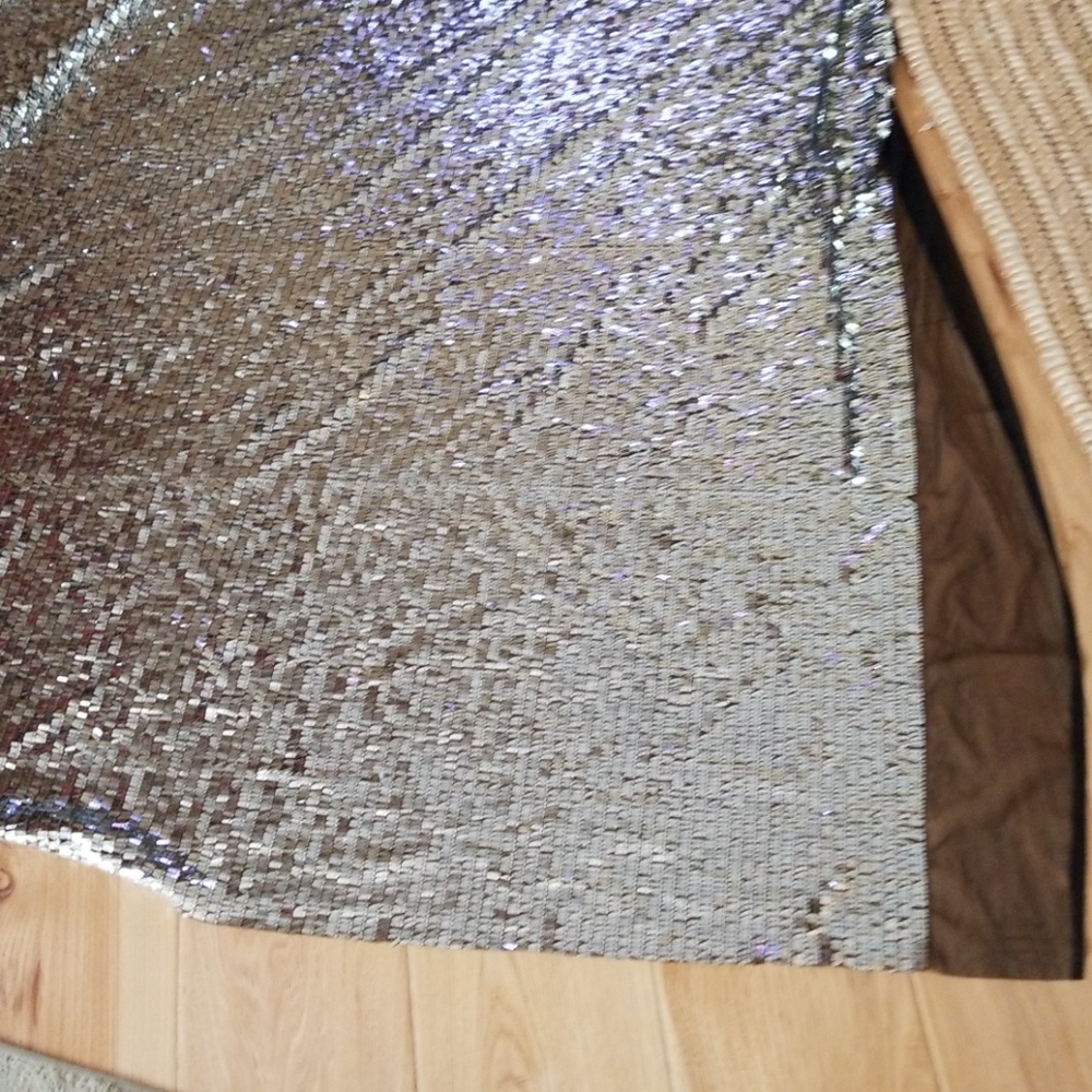 Table cloth, runner, shawl